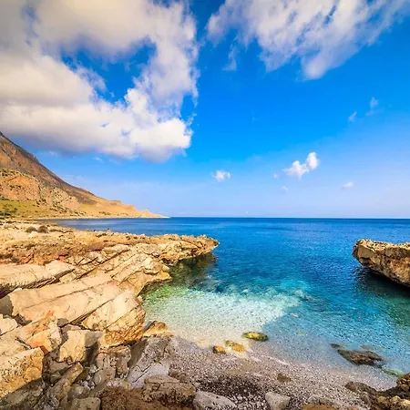 Riserva Naturale Monte Cofano Antico Baglio Grimaldi A Pochi Passi Dal Mare Custonaci